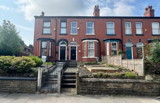 Potential to Refurbishment in Hyde photo